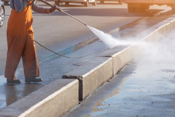 Commercial Concrete Cleaning in Saint Johns