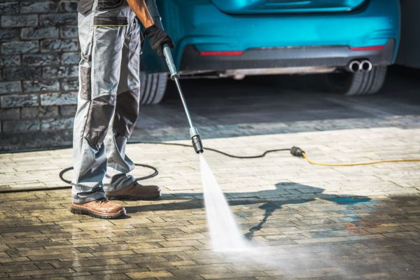 Cost of Driveway Pressure Washing in Saint Johns