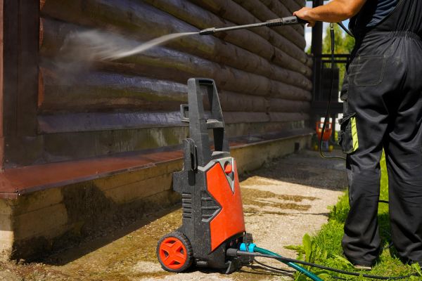 Wood House Exterior Cleaning in Saint Johns