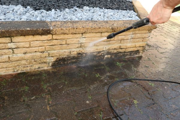 Retaining Wall Power Washing in Saint Johns