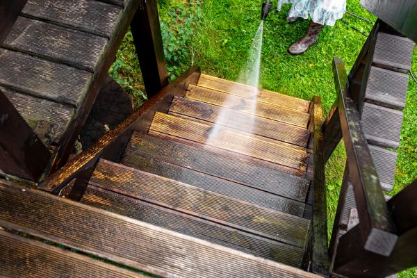 Wood Power Washing in Saint Johns