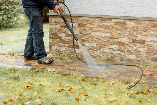 Cost of Residential Powerwashing in Saint Johns